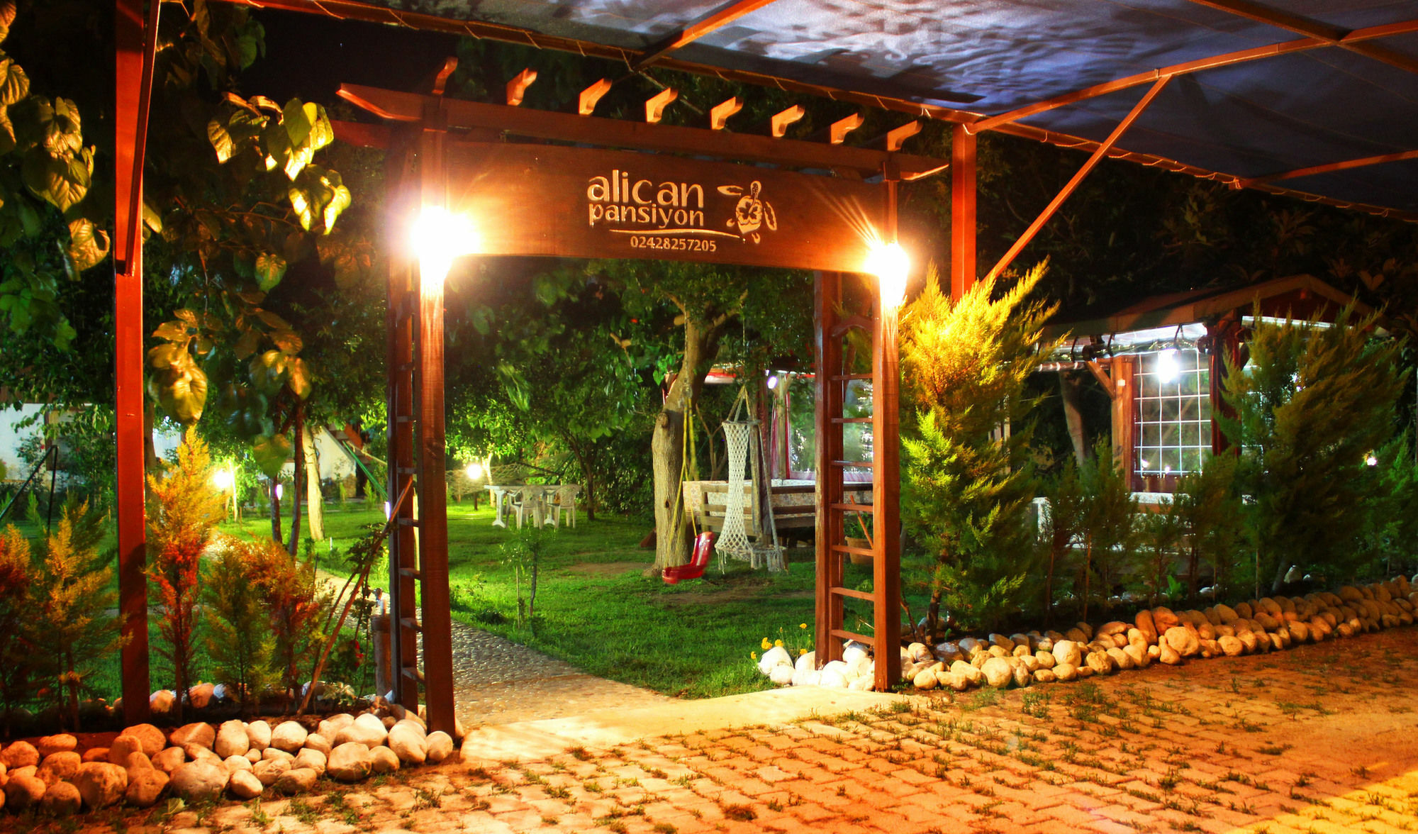 Alican Pension Çıralı Εξωτερικό φωτογραφία